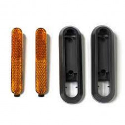 Cache latéral roue arrière et bande réfléchissante (2 pièces)